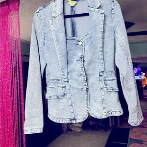 Denim blazer only worn a couple times